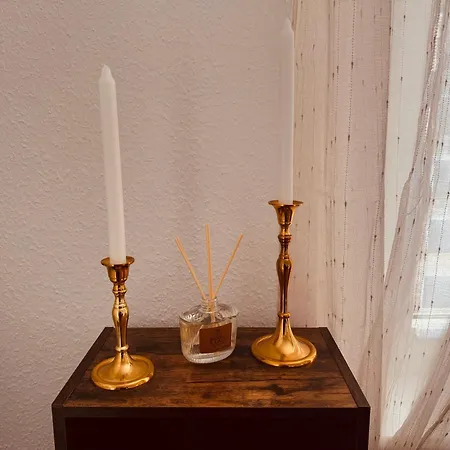 24 Modern & Gemuetlich Apartment *